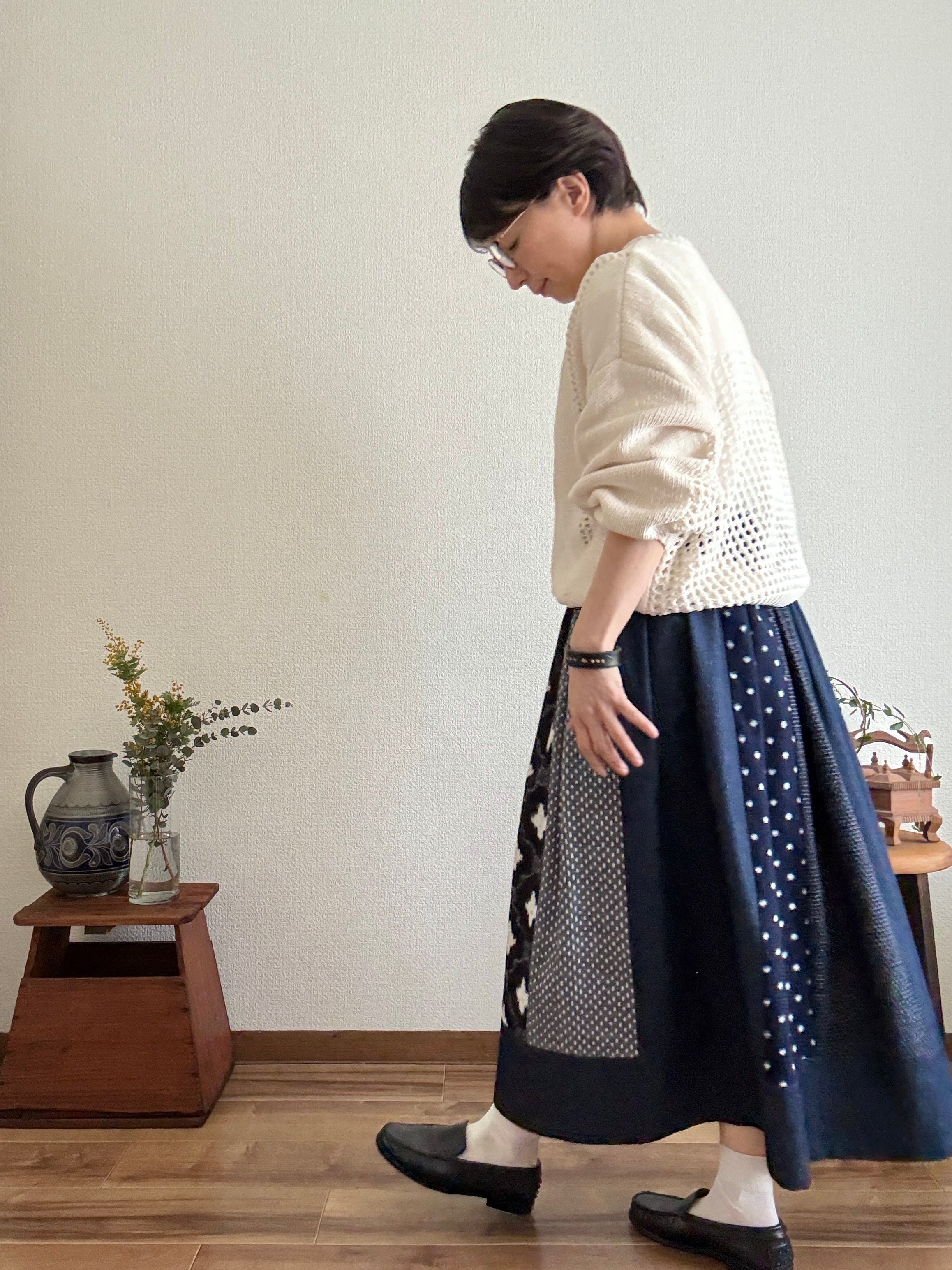 〈絣スカート〉花十字