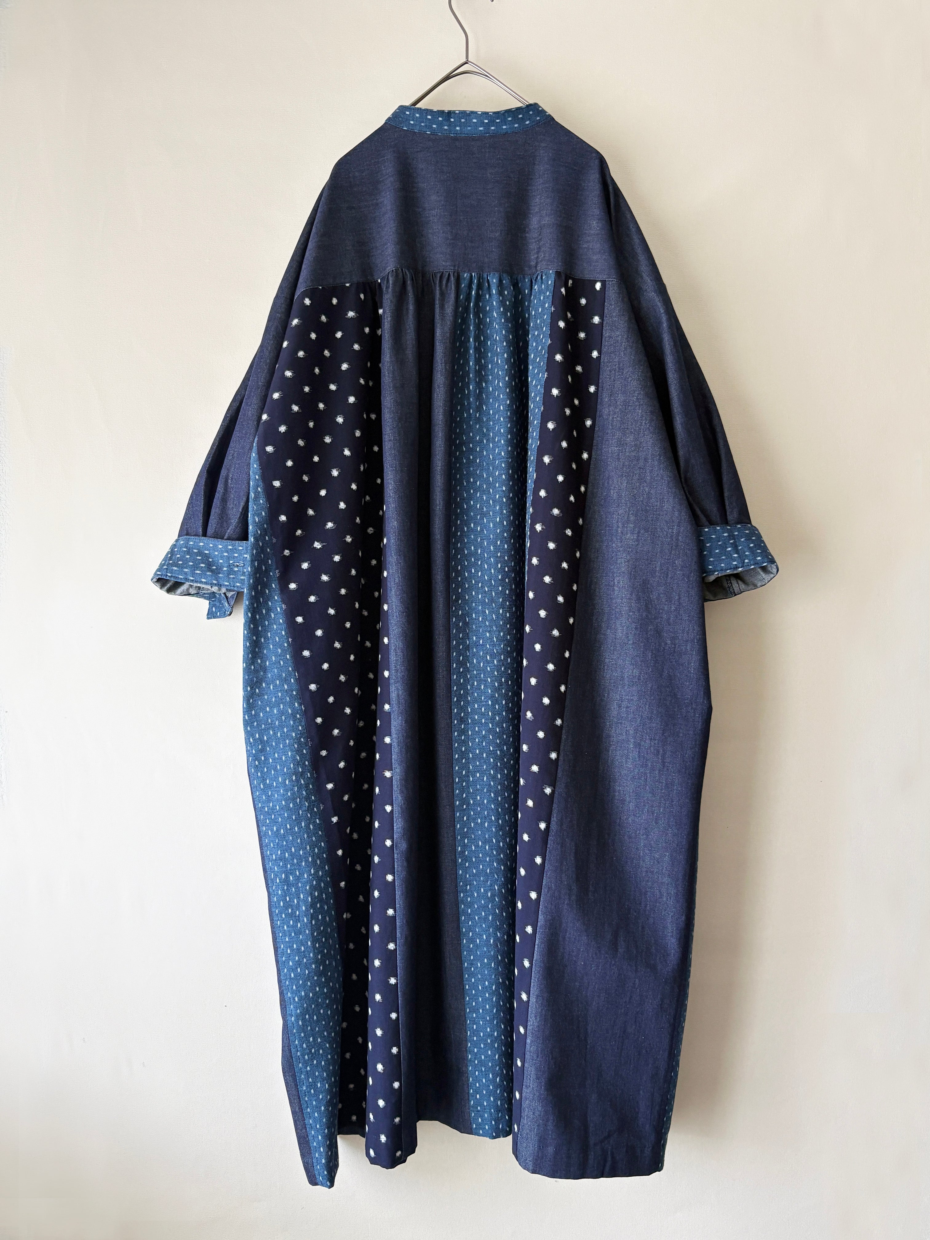 〈ワンピース〉特別な日常着　藍にしずく